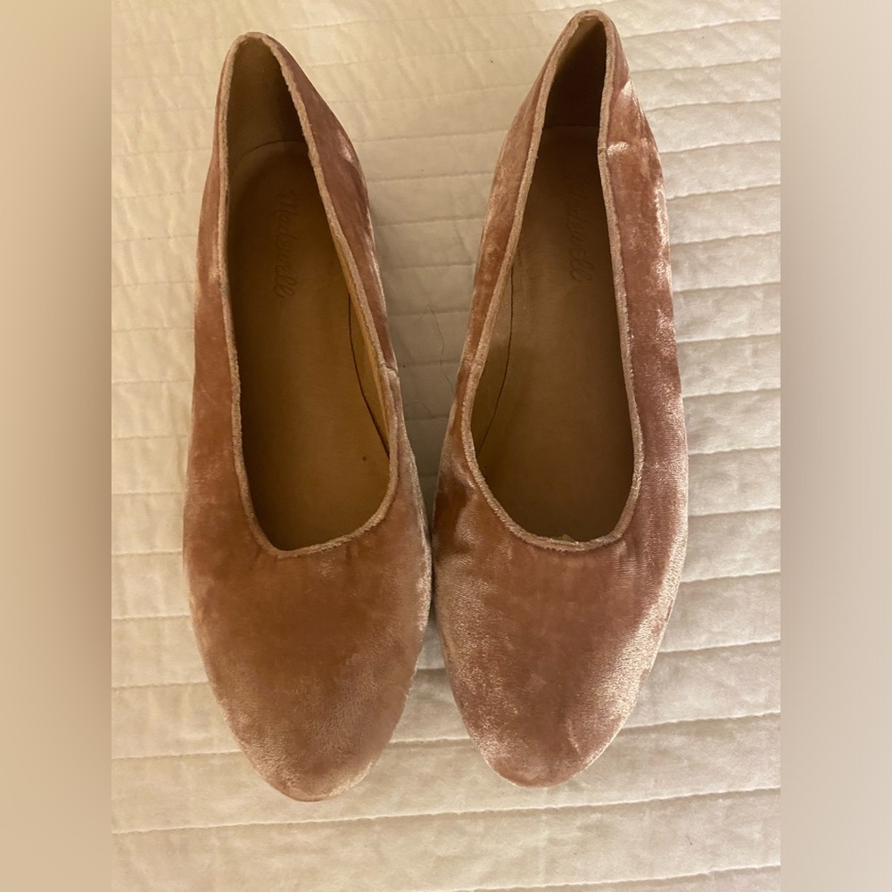 Madewell Leia blush pink velvet flats 8 - Picture 2 of 5